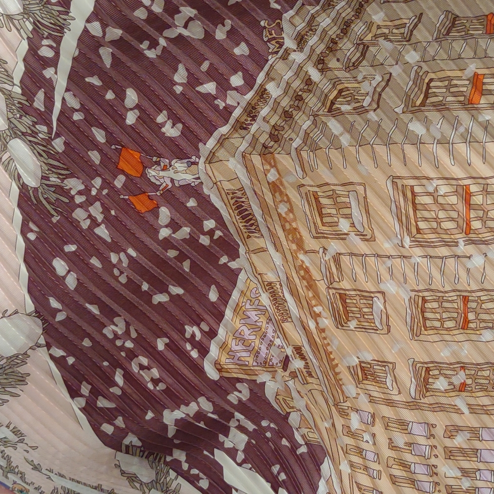 Hermes 'Noel au 24 Faubourg' Plisse Silk Christmas Scarf - Picture 4 of 9